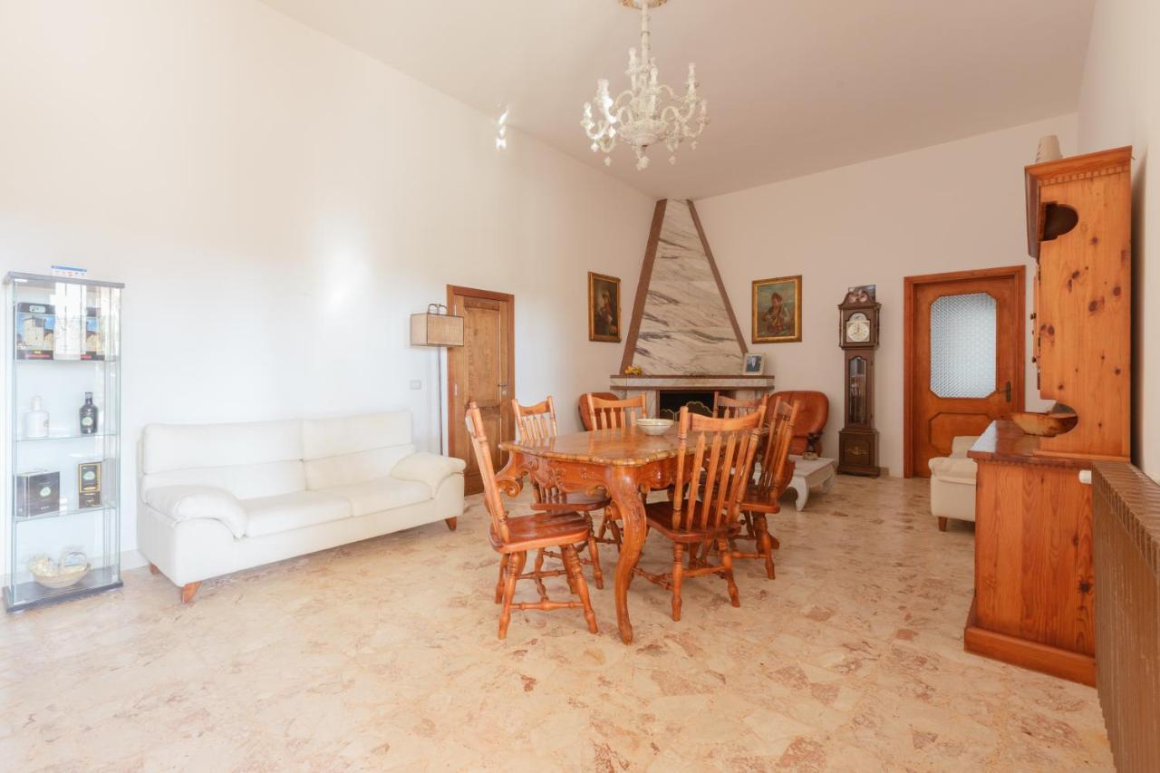 Aparthotel Casolare Lodedo Ceglie Messapica Zewnętrze zdjęcie